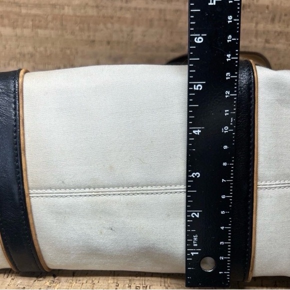 Vintage AOK-7701 Coach Cream And Black Leather And Canvas  Coach Hampton Black/off White Canvas Colorblock Shoulder Bag 5144